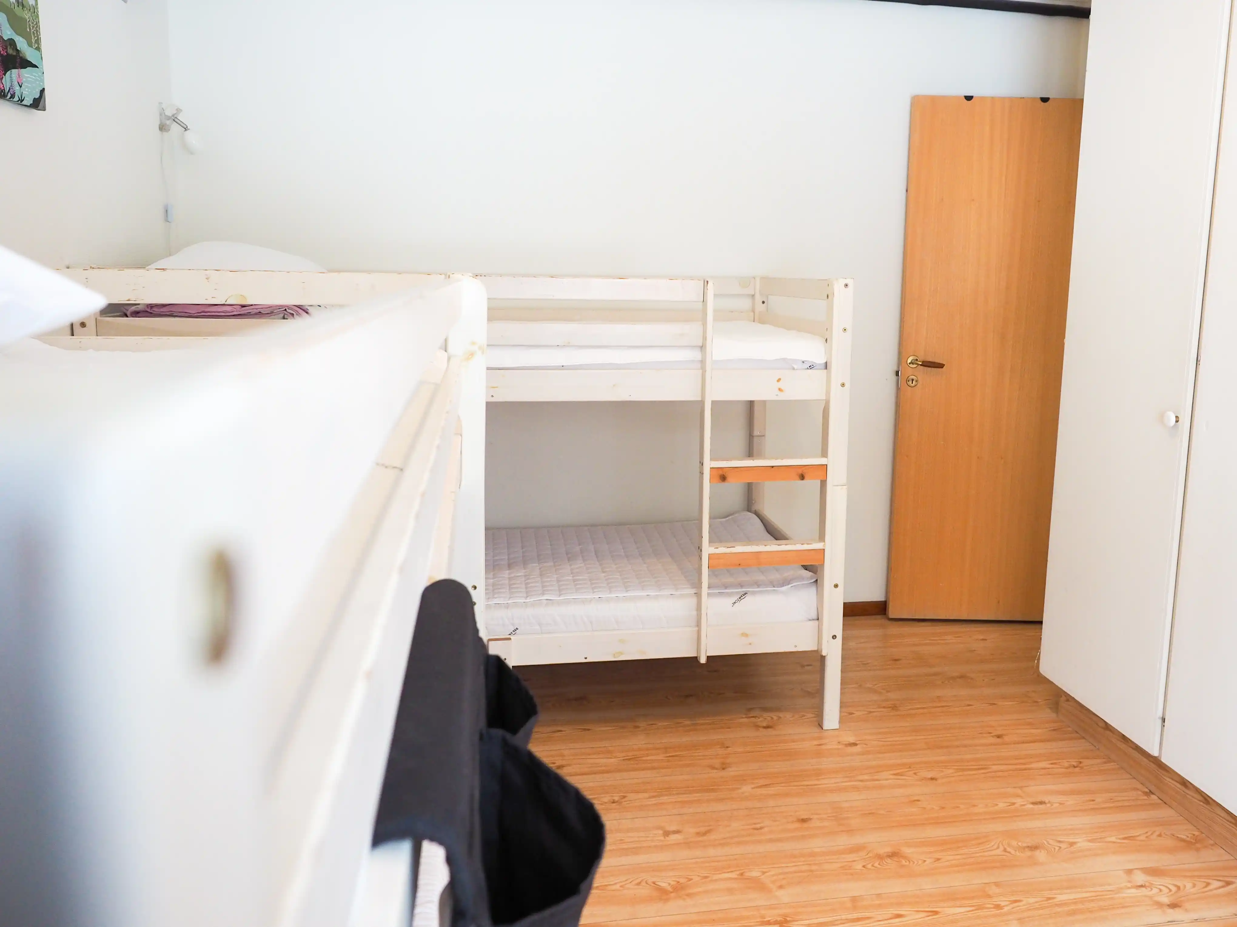 Bedroom 2 with 2 bunk beds