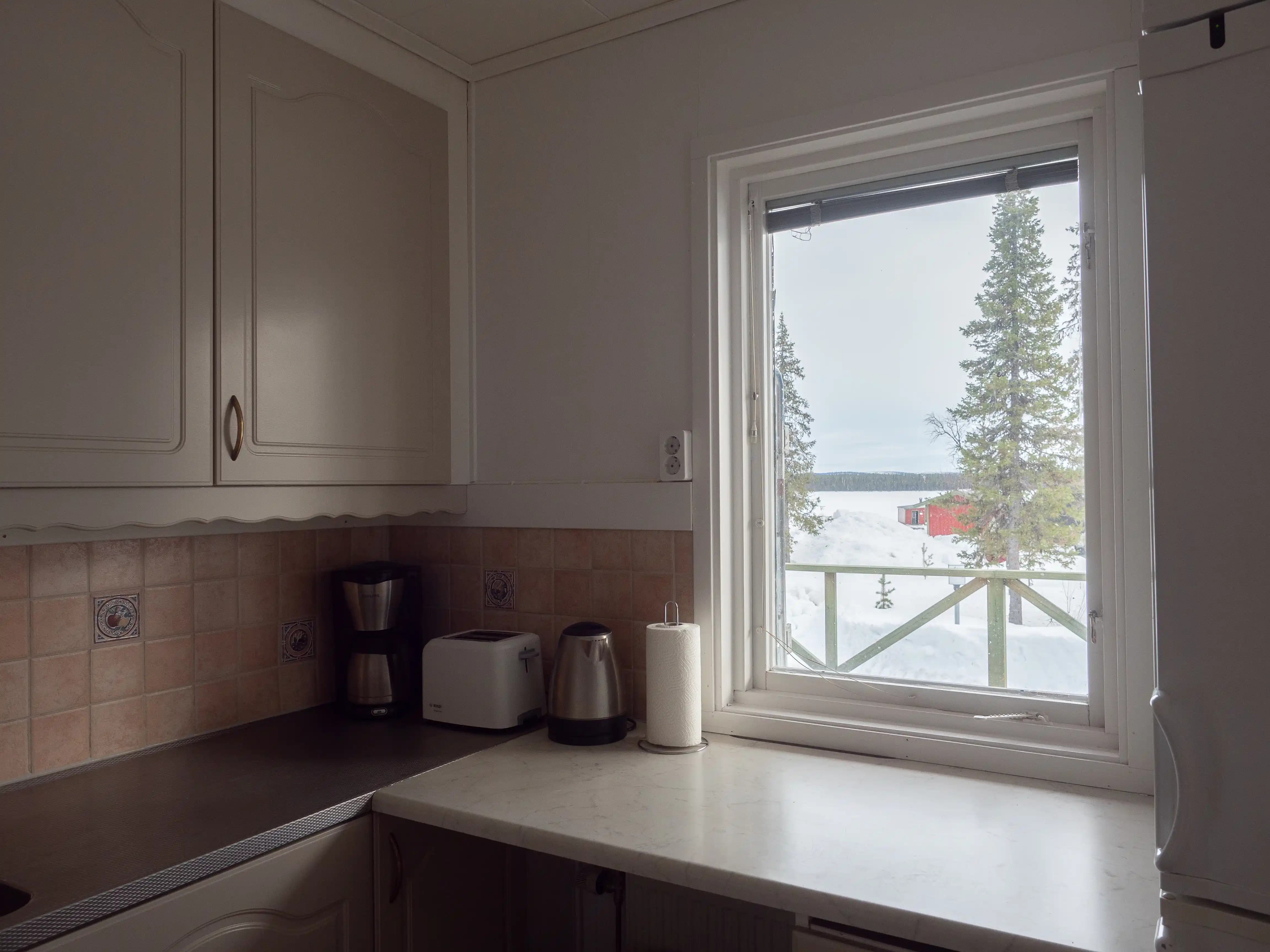 Fully-furnished kitchen